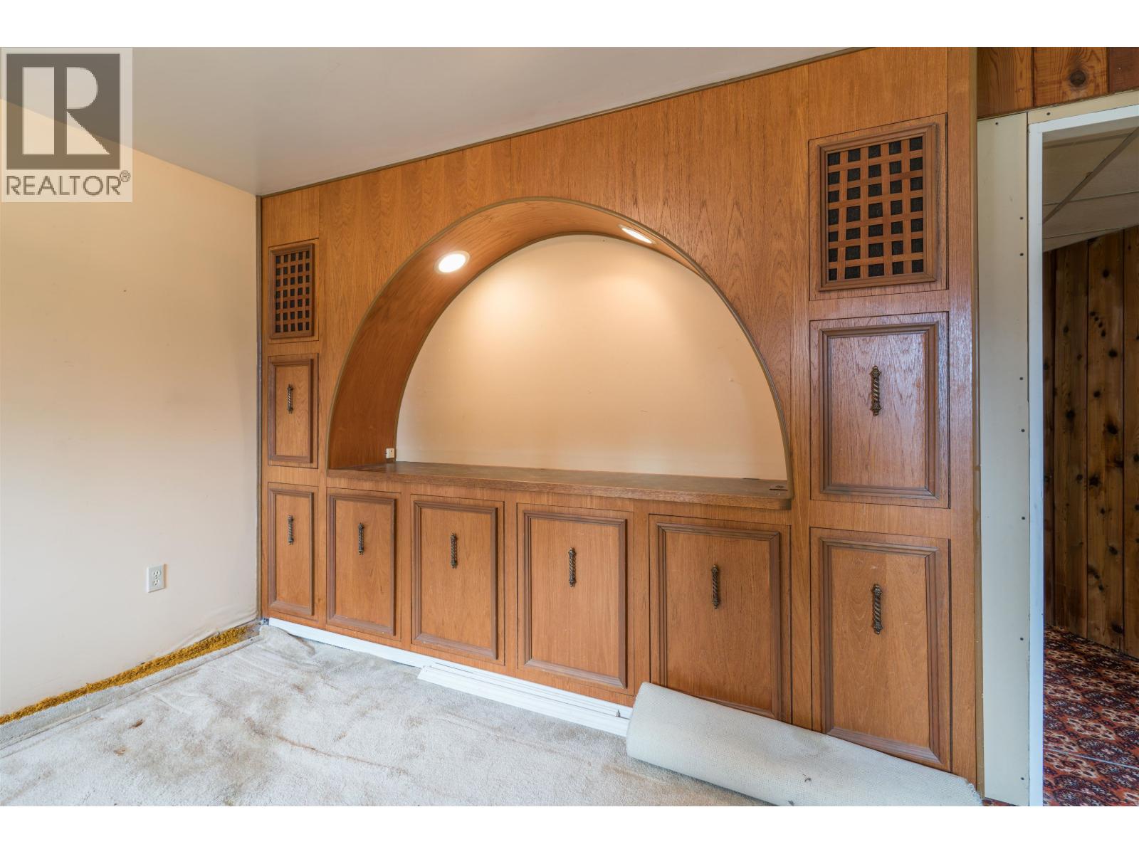 931 LIMESTONE CRESCENT - 14