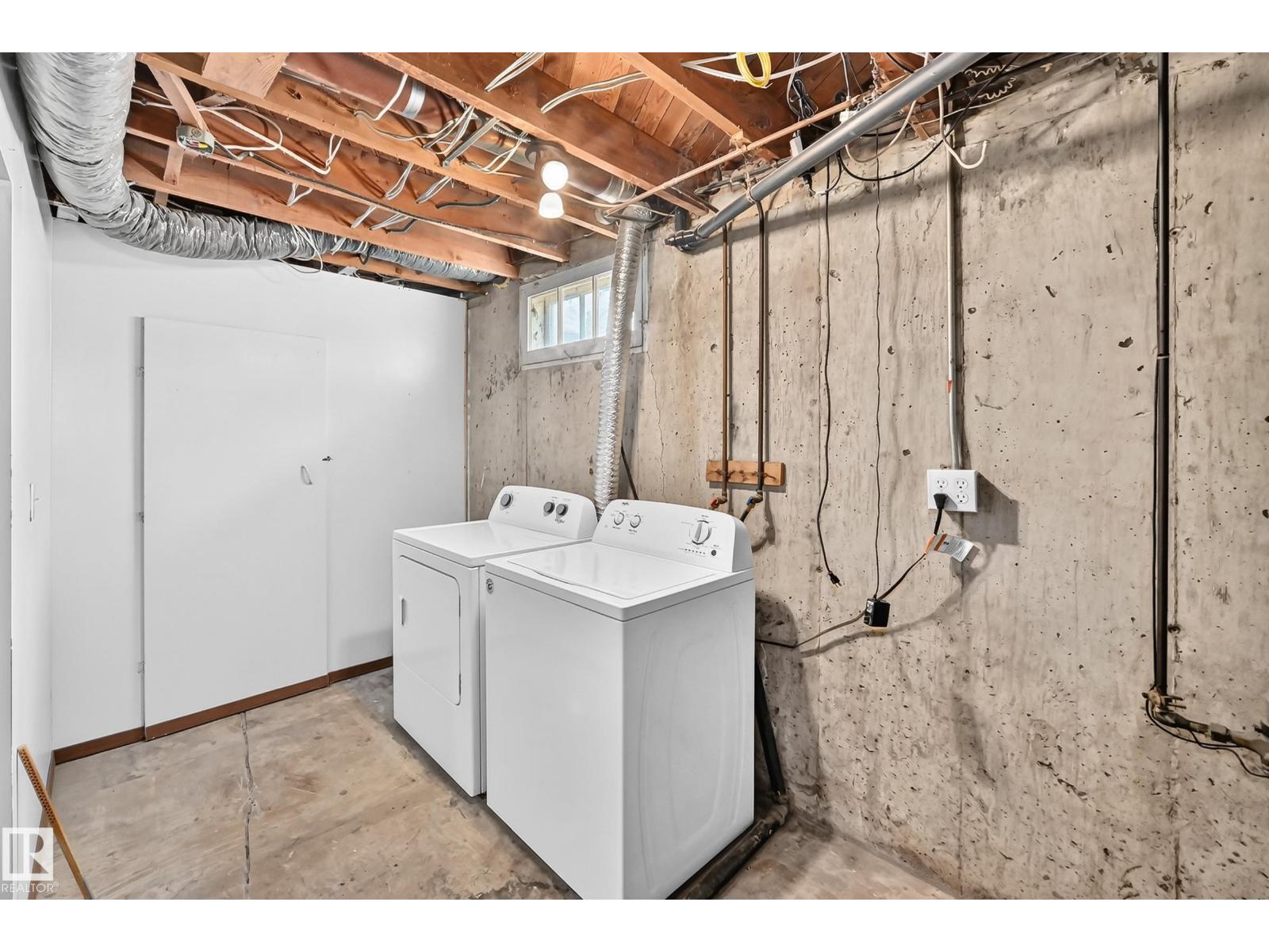 7032 81 ST NW - 27