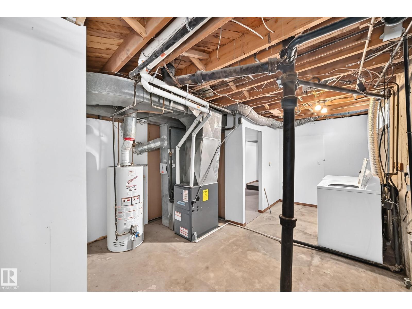 7032 81 ST NW - 26