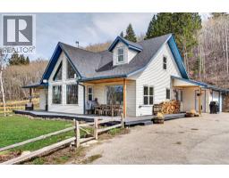 5 Villa Vega Acres, Lundbreck, AB T0K1W0 Photo 45