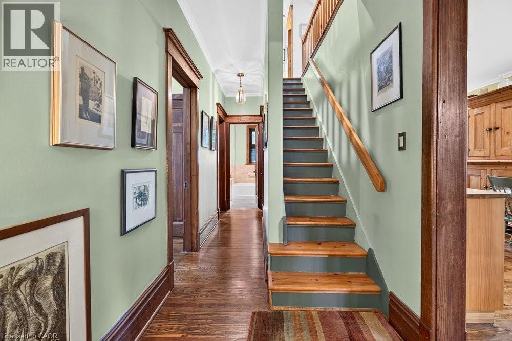 526 BURLINGTON Avenue - 21