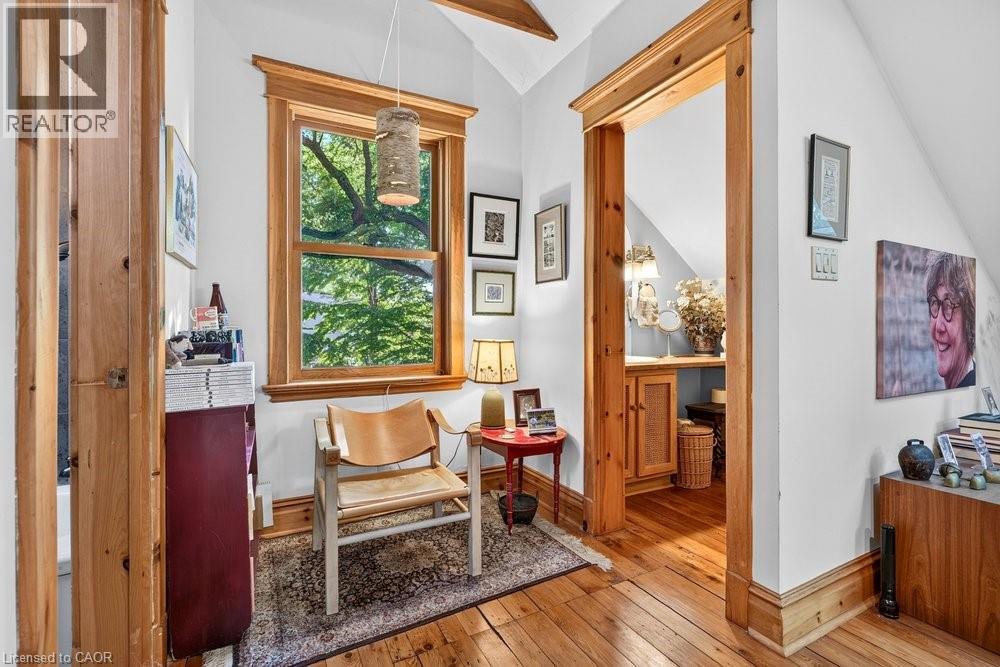 526 BURLINGTON Avenue - 26