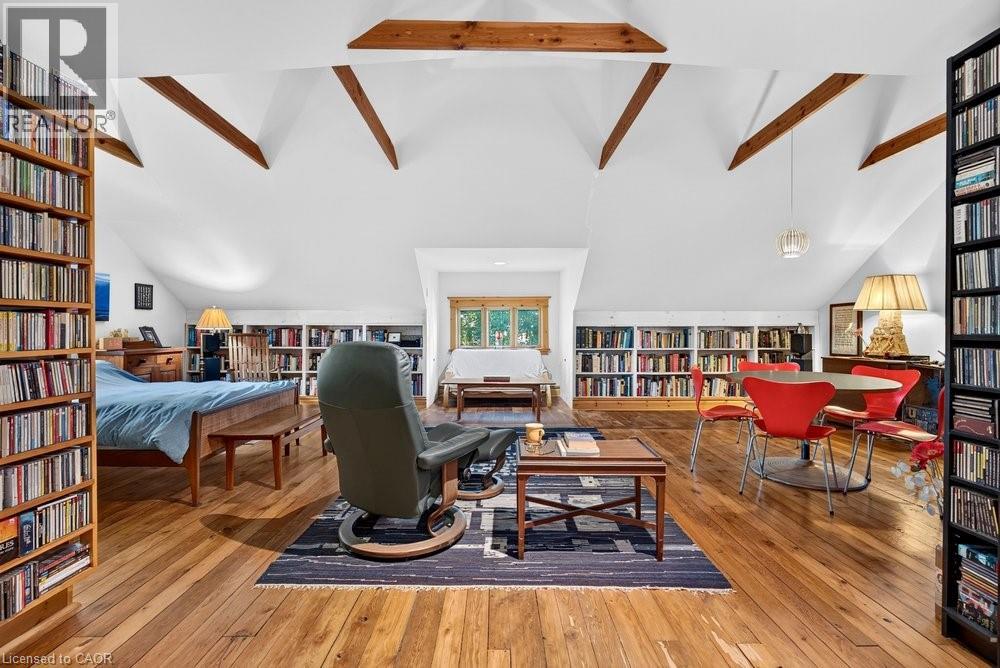 526 BURLINGTON Avenue - 28