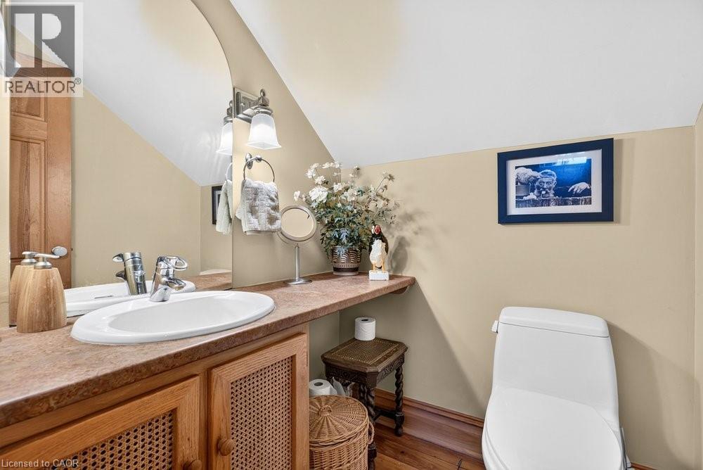 526 BURLINGTON Avenue - 34