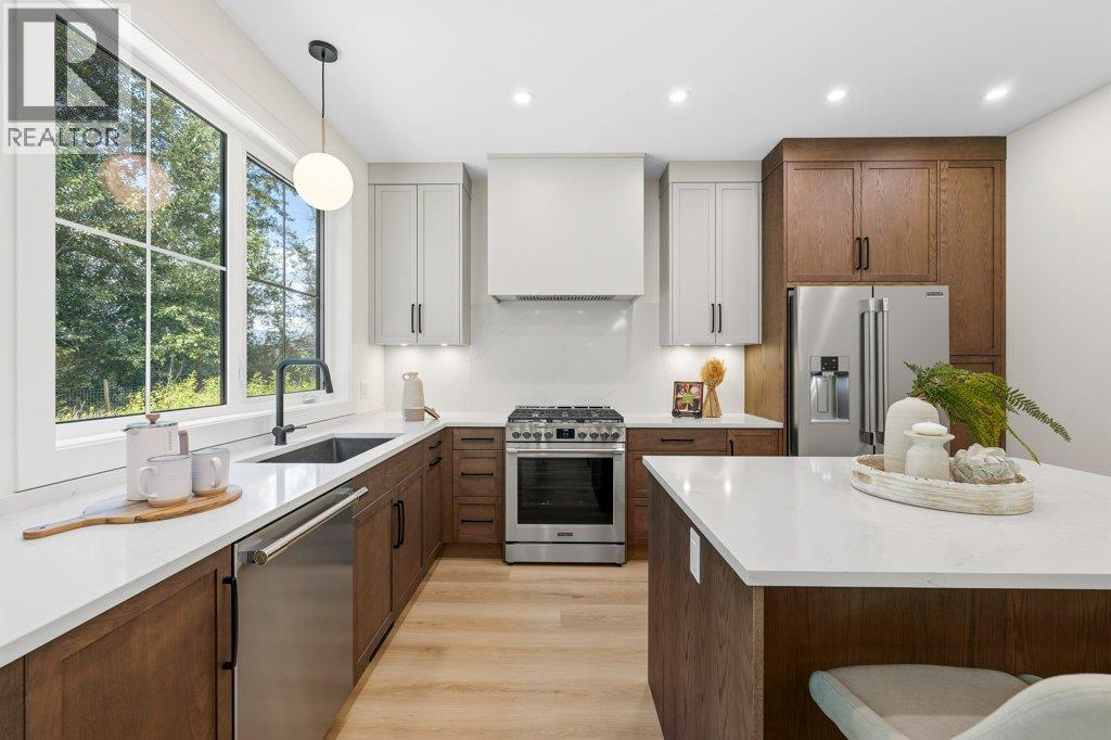 906 Bull Crescent Lot# 48 - 12
