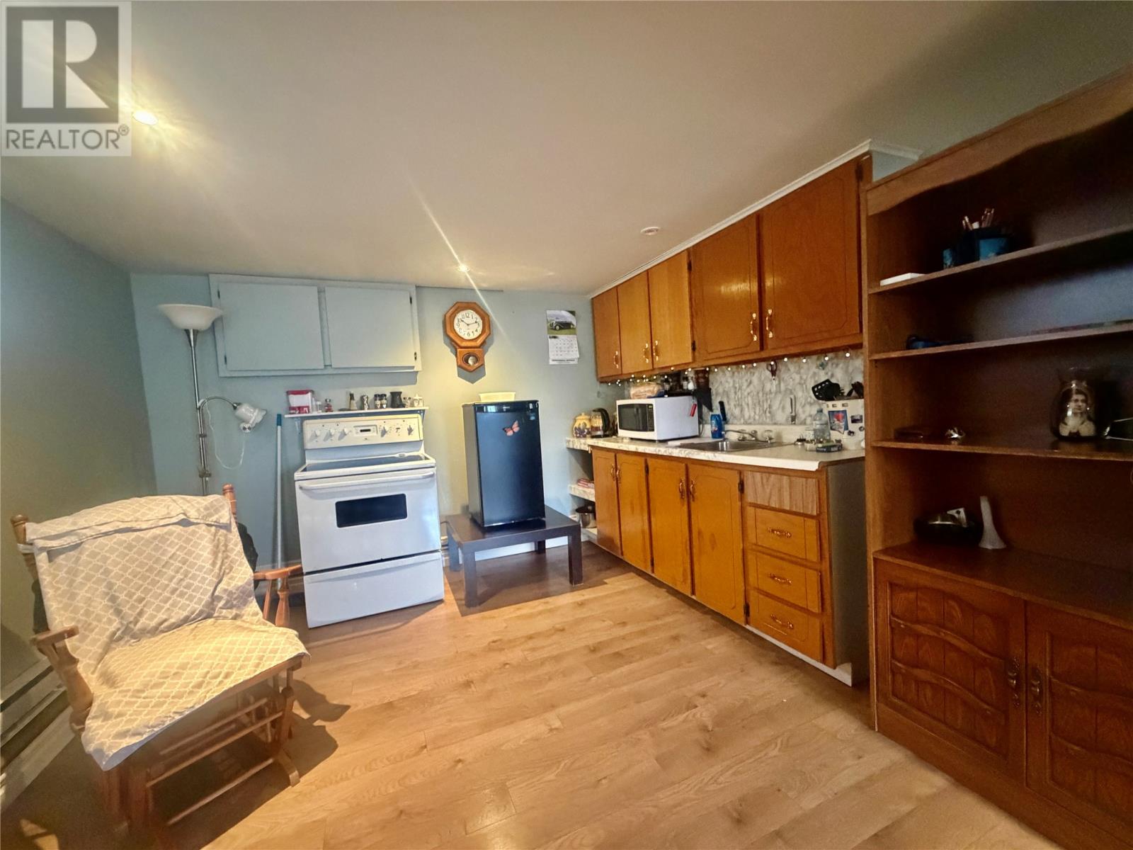 231-233 Creston Boulevard - 21