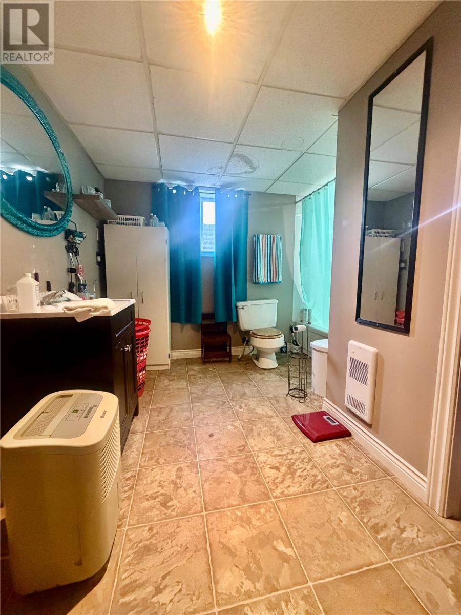 231-233 Creston Boulevard - 20