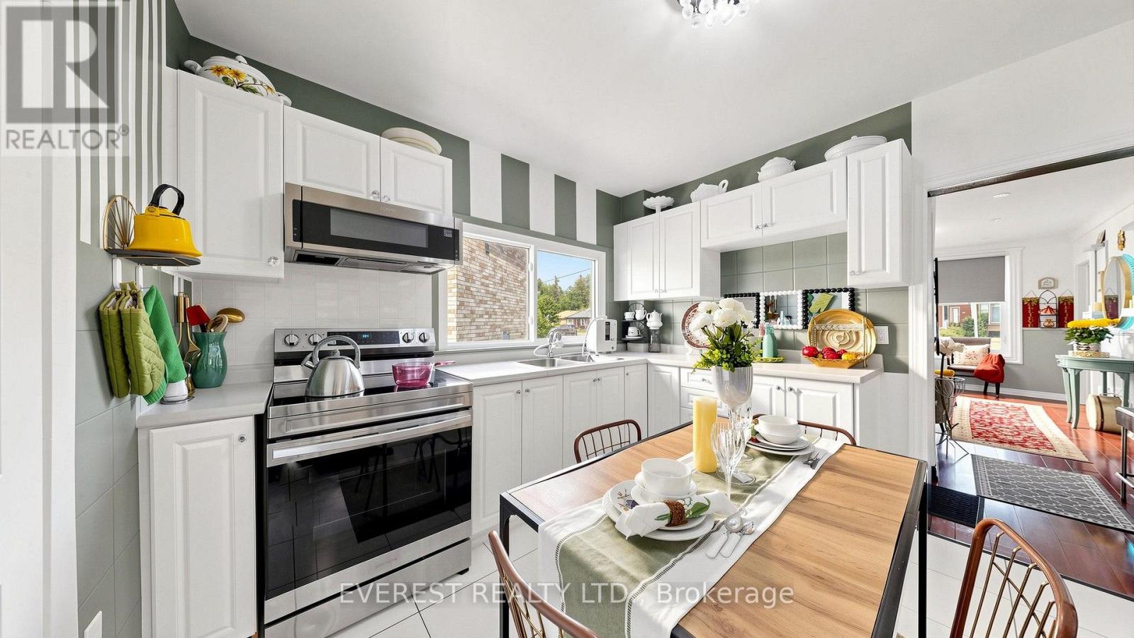922A DANFORTH ROAD - Image 11