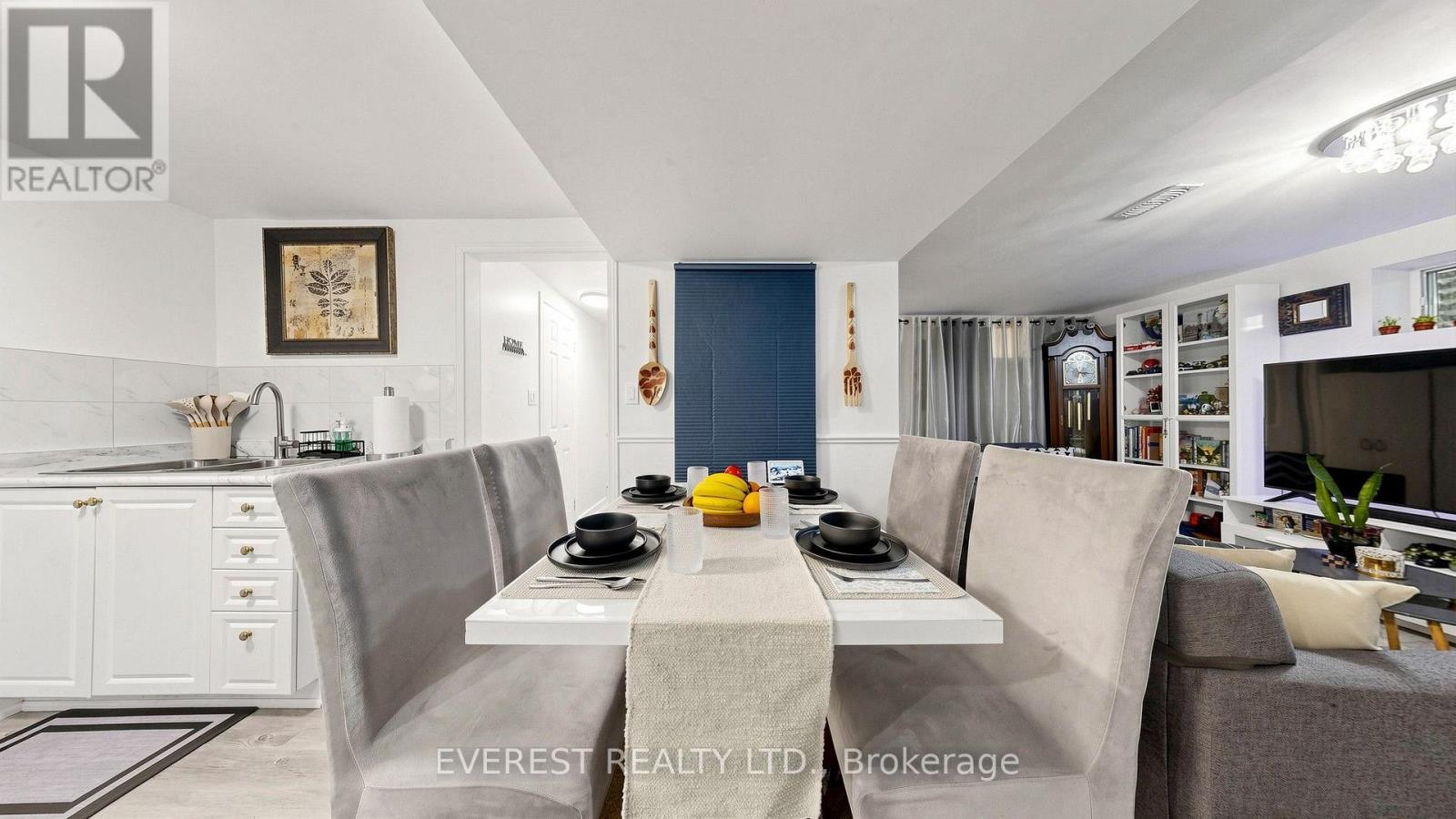 922A DANFORTH ROAD - Image 30