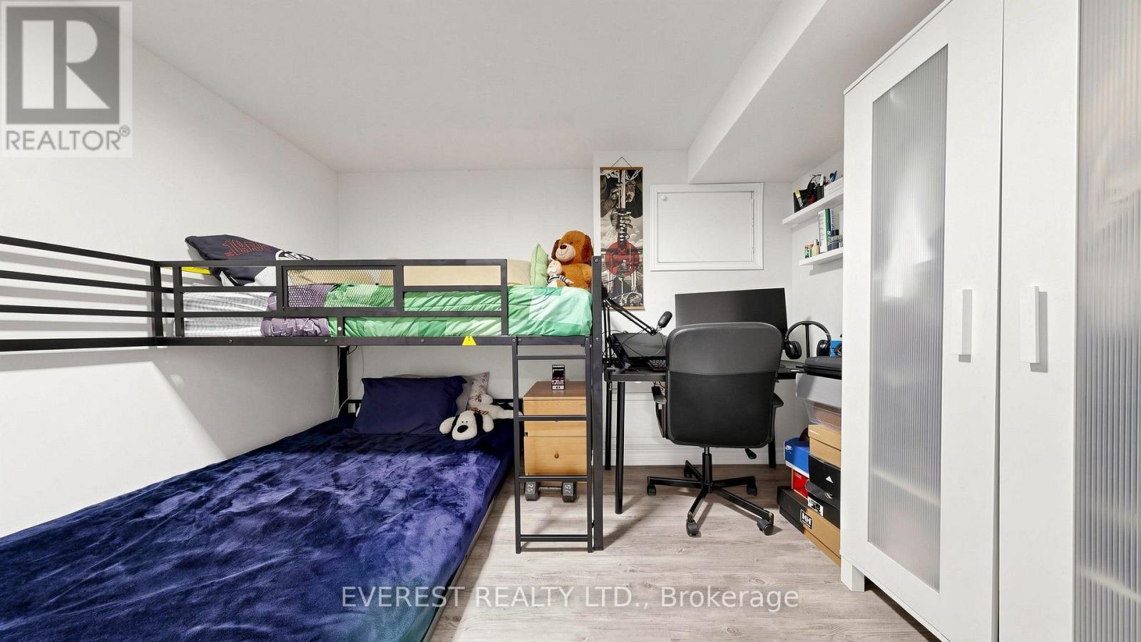 922A DANFORTH ROAD - Image 35
