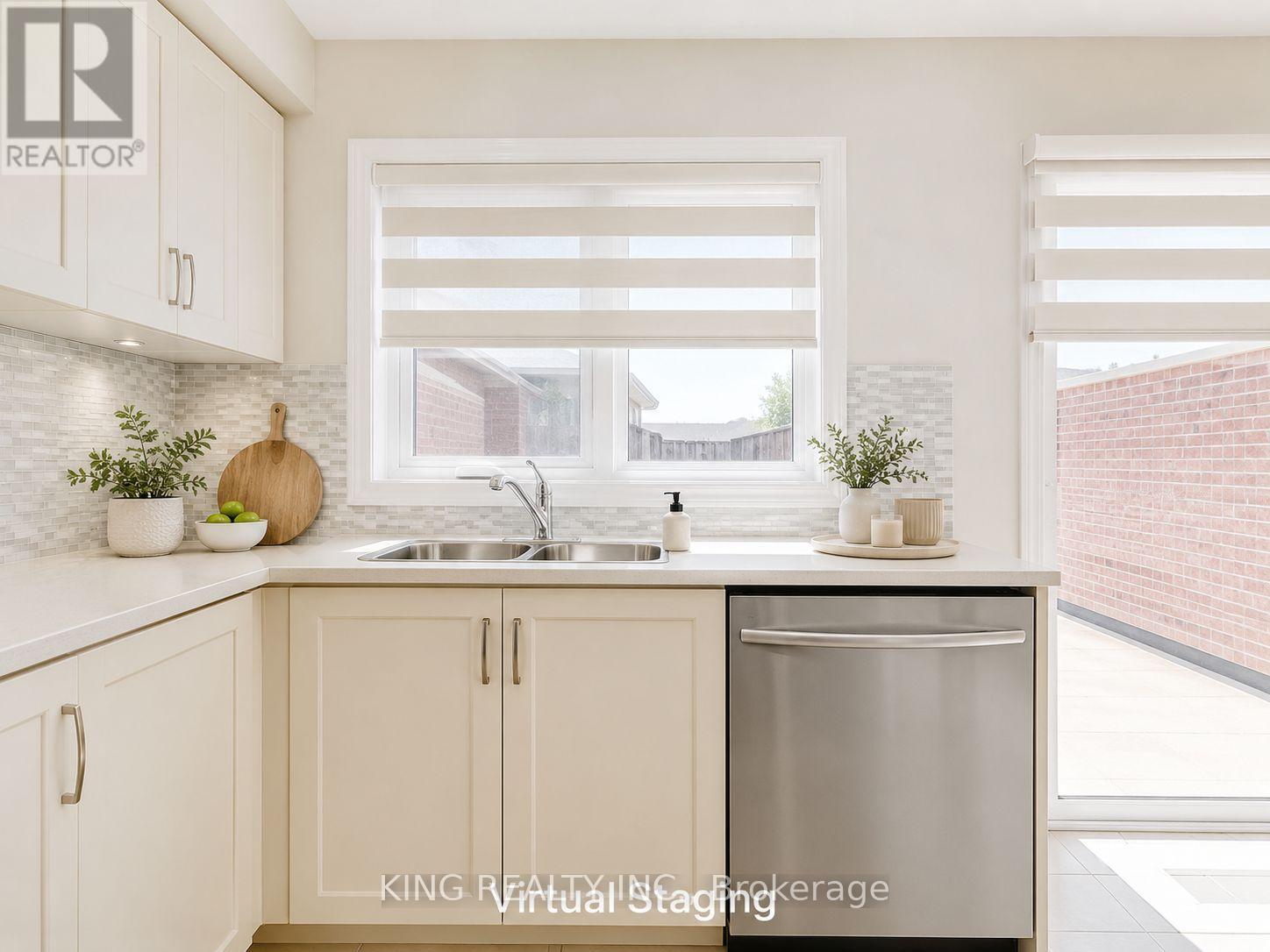 39 FINEGAN CIRCLE - Image 6