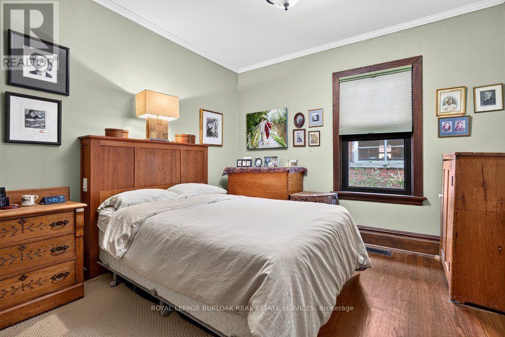 526 BURLINGTON AVENUE - 18