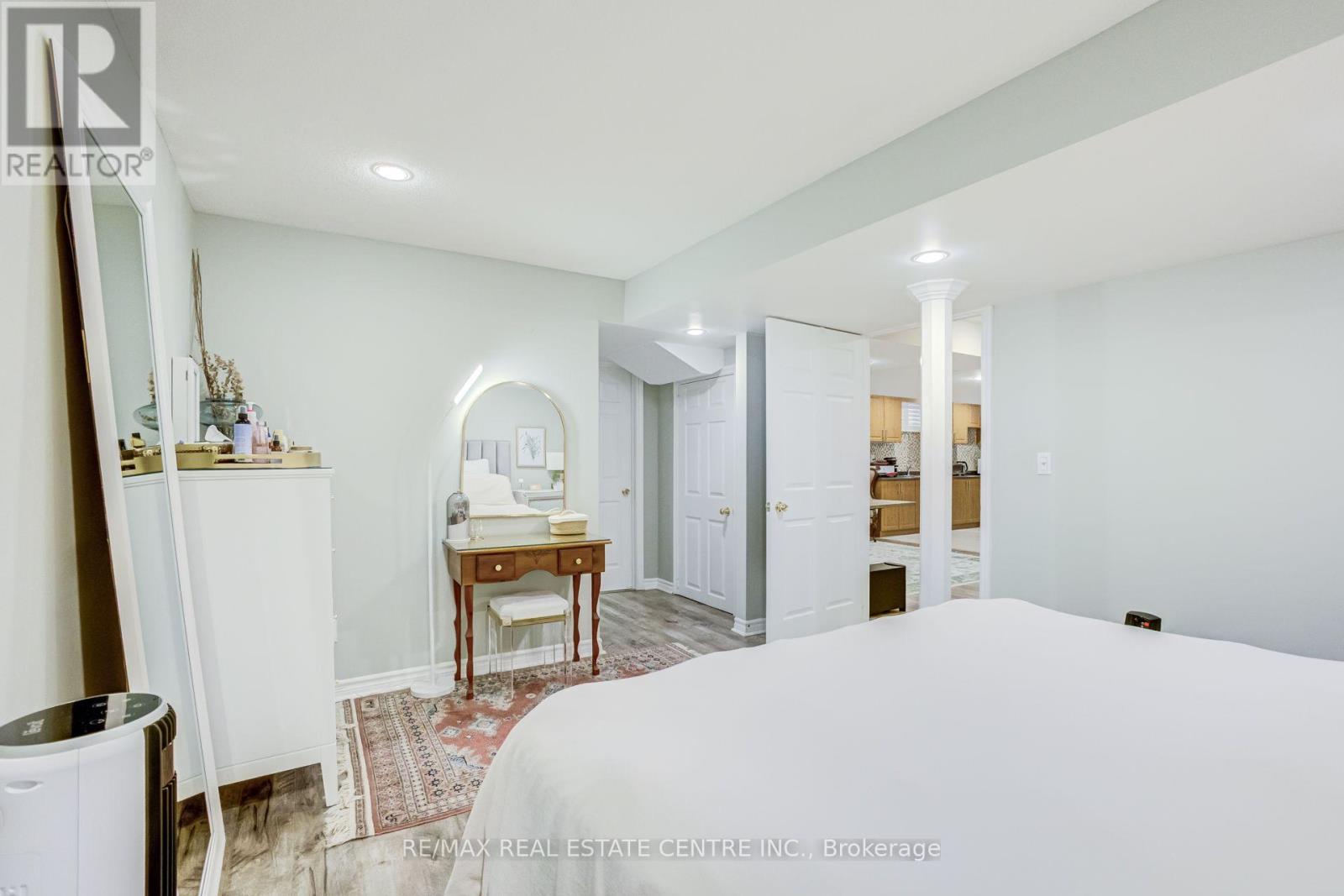 5588 DOCTOR PEDDLE CRESCENT - Image 41