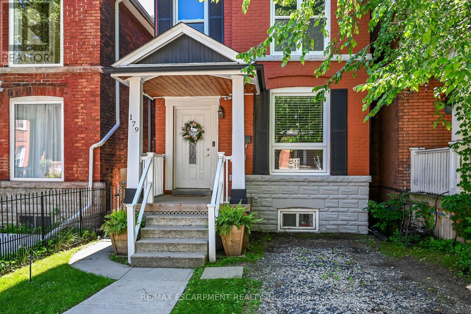 179 BURRIS STREET - 3