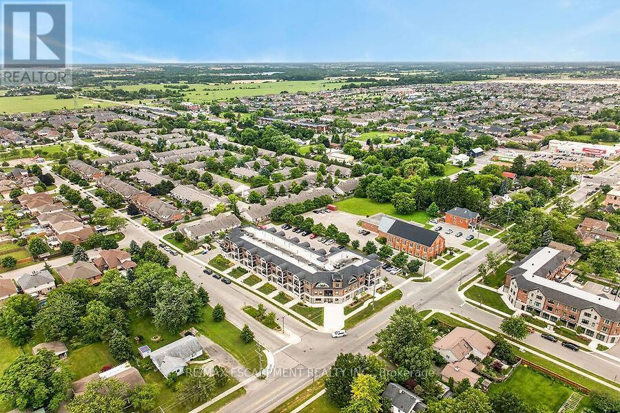 #208 2605 BINBROOK ROAD - 20