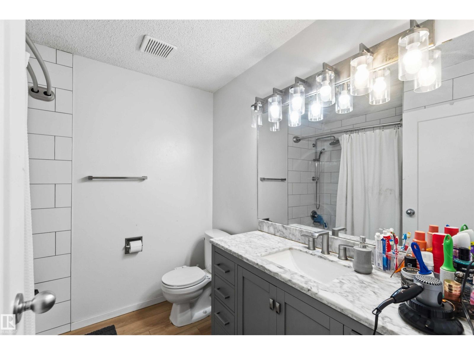 8819 29 AV NW - Image 7