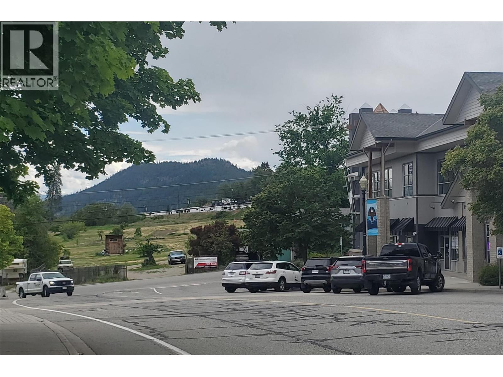  9441 Highway 97 North Highway, Lake Country