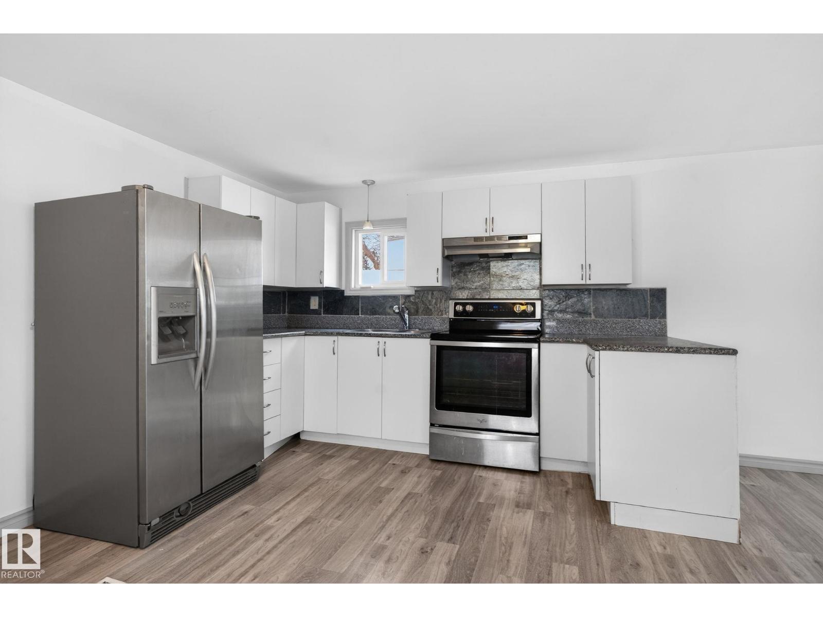 543 Evergreen ST NW - 5