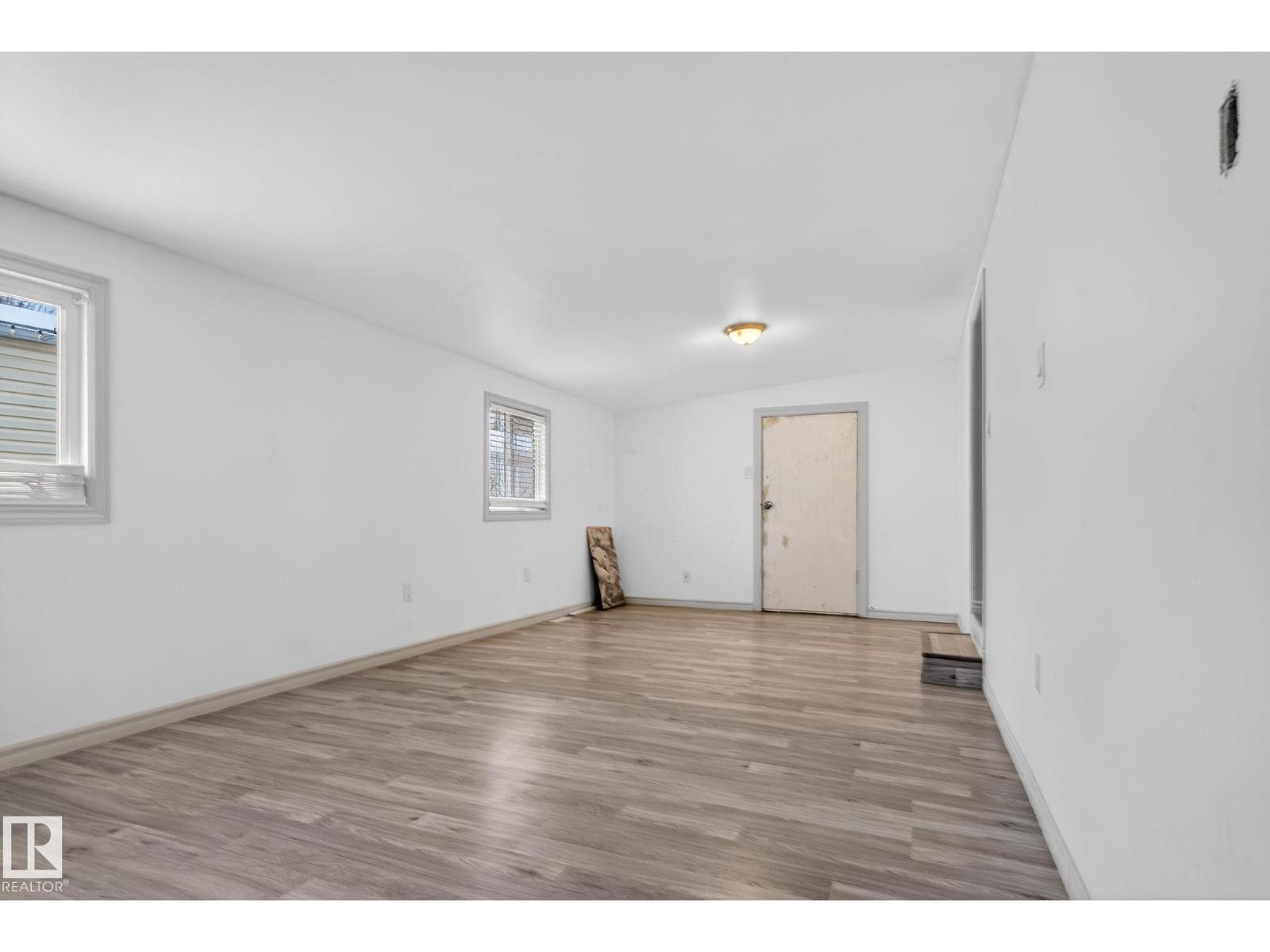 543 Evergreen ST NW - 20