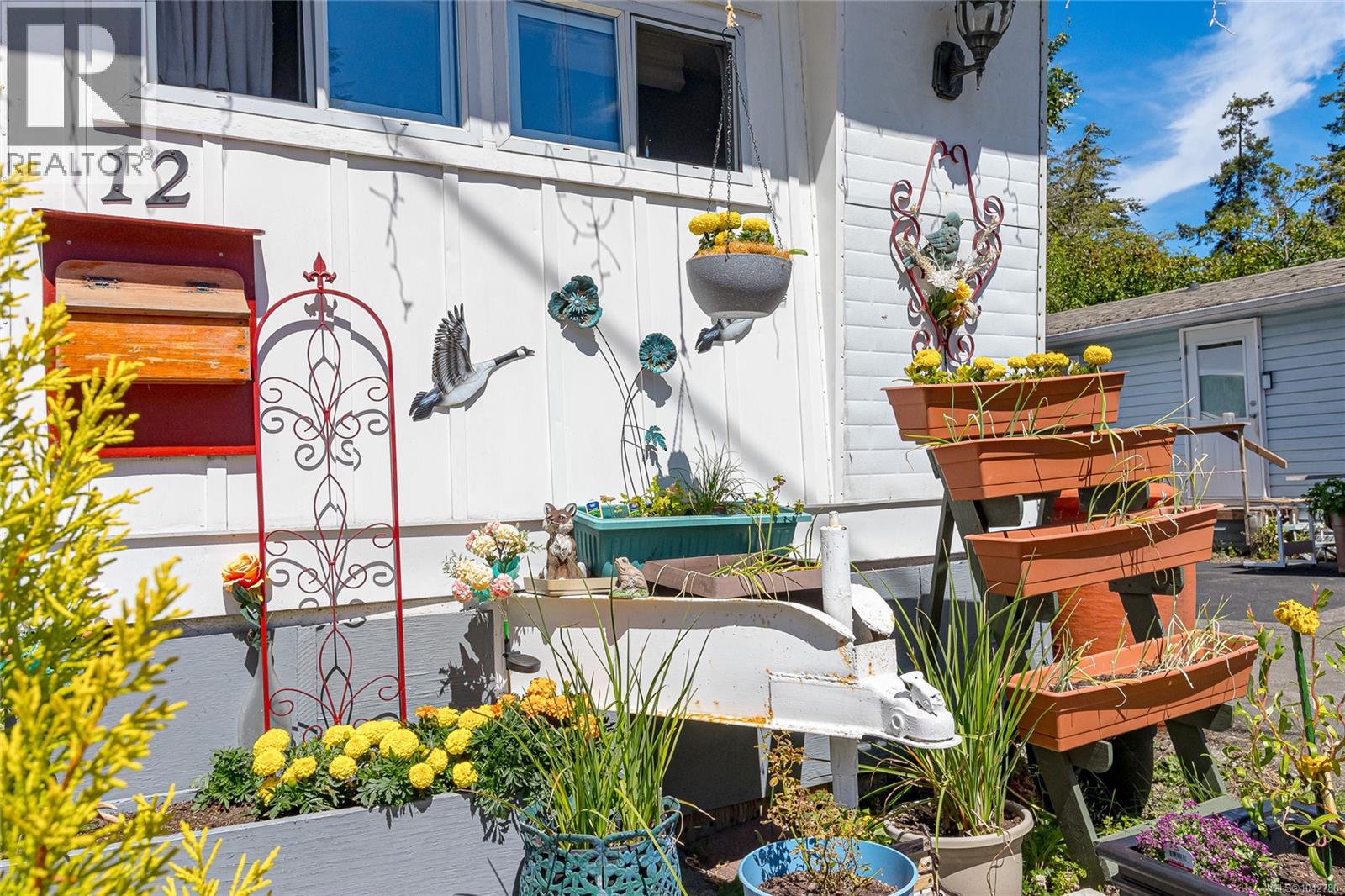#12 1201 Craigflower Rd - 26
