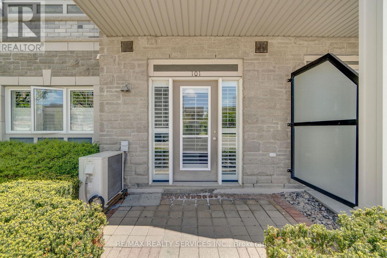 #101 5150 WINSTON CHURCHILL BOULEVARD - 22
