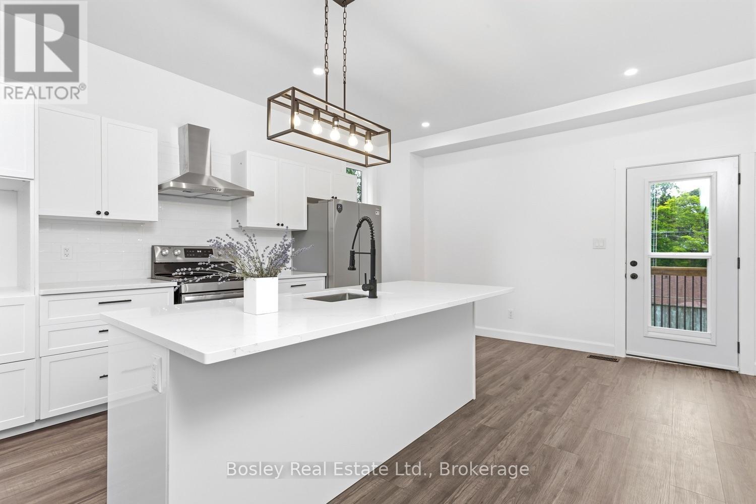 40 CHARLES STREET - 15