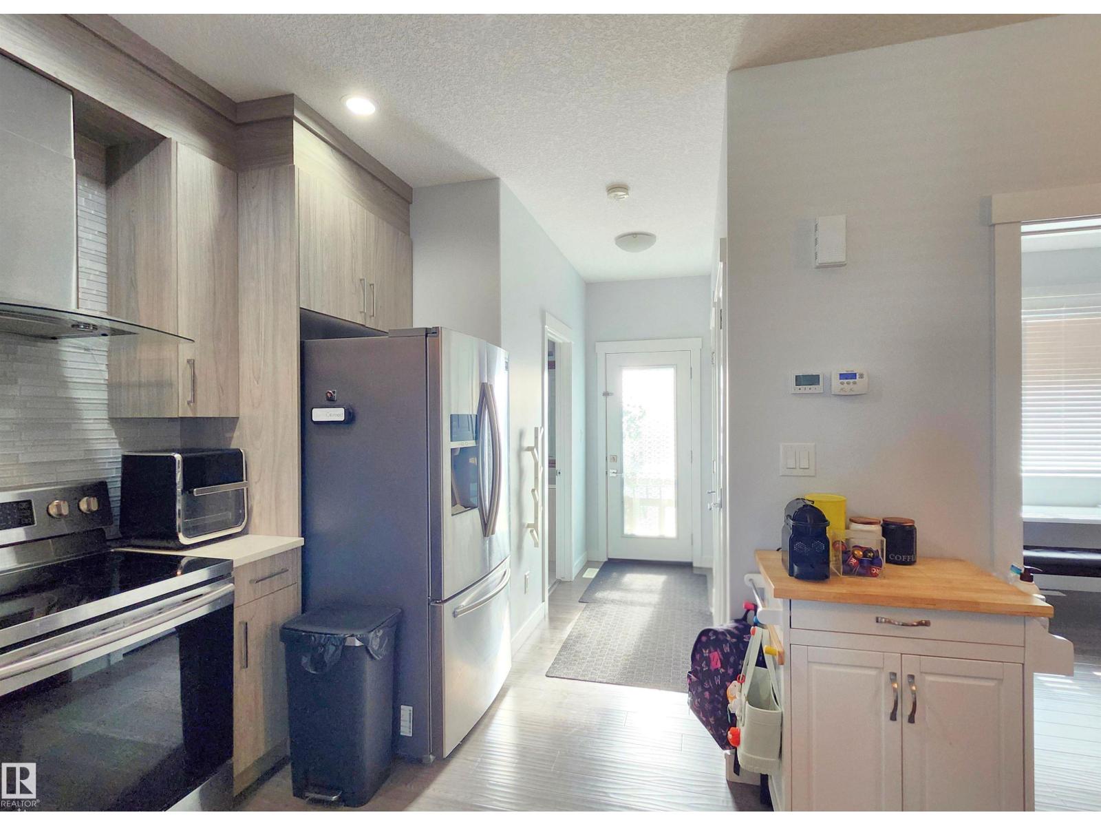 4707 36 ST - 6