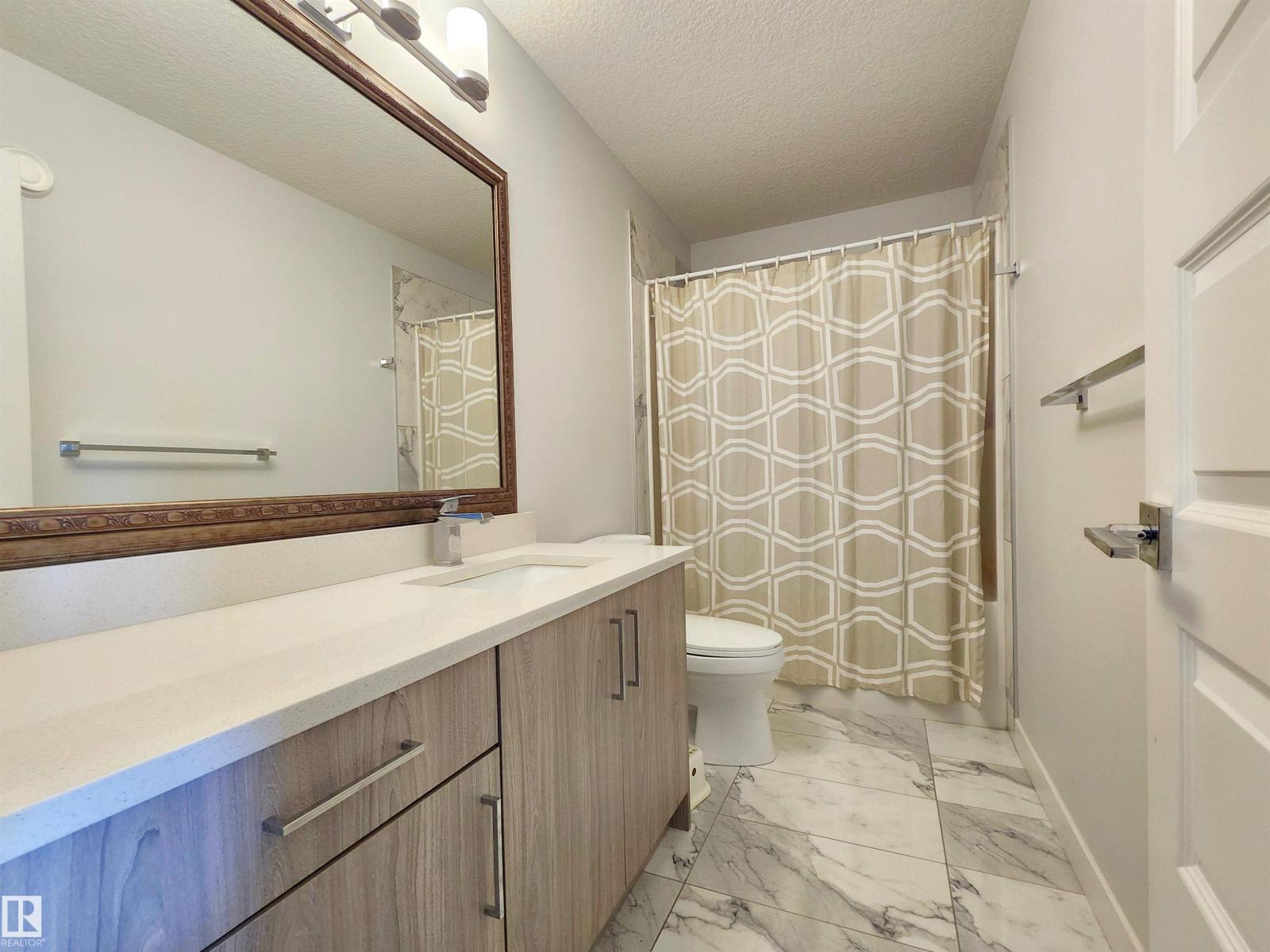 4707 36 ST - 26