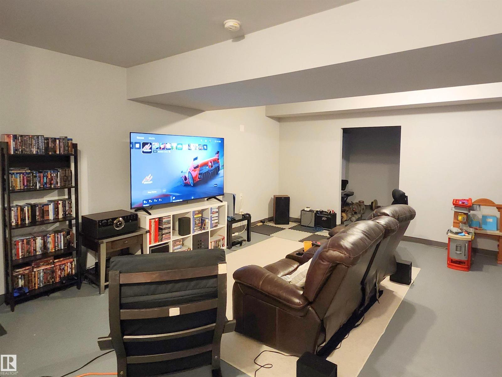 4707 36 ST - 29