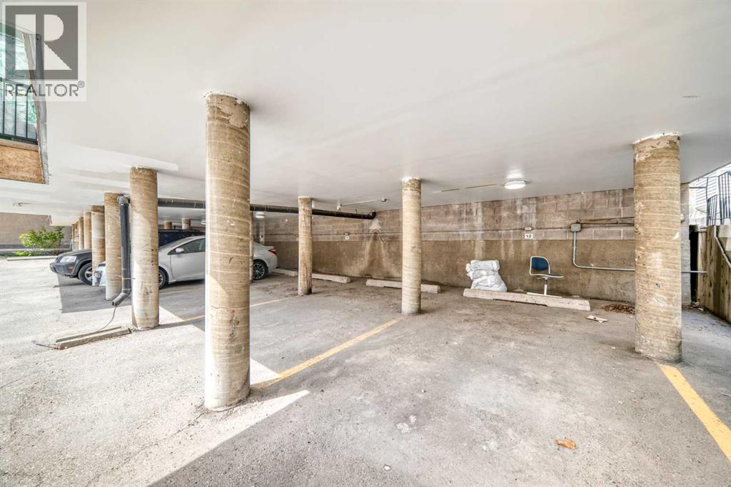 #401 1829 11 Avenue SW - 44
