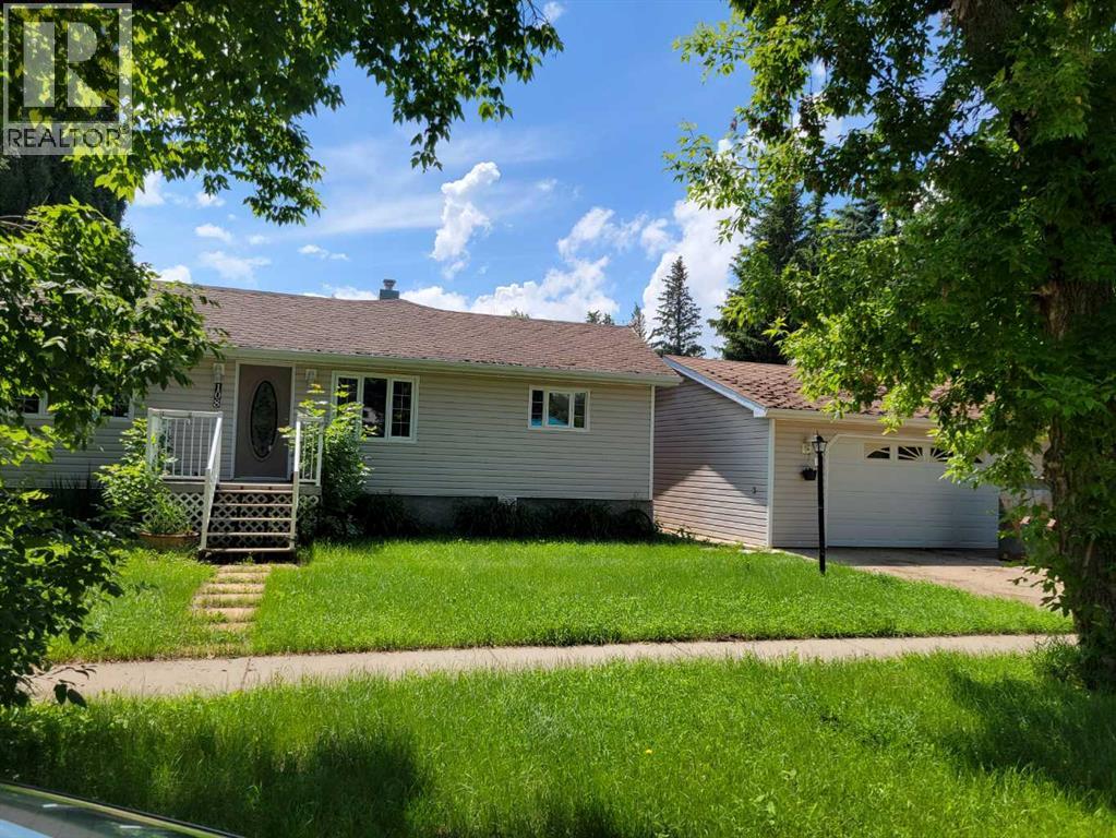 108 2 Avenue W - photo 2