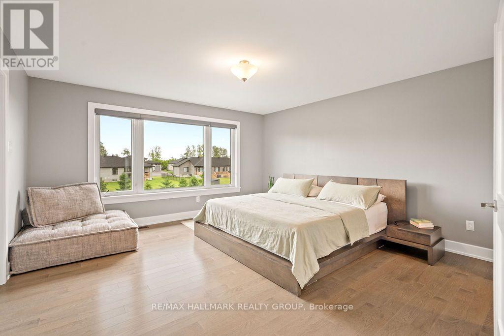 House for Rent in Ottawa – 1575 RANGELAND AVENUE, Ottawa – By Peter Sagos - Image 25