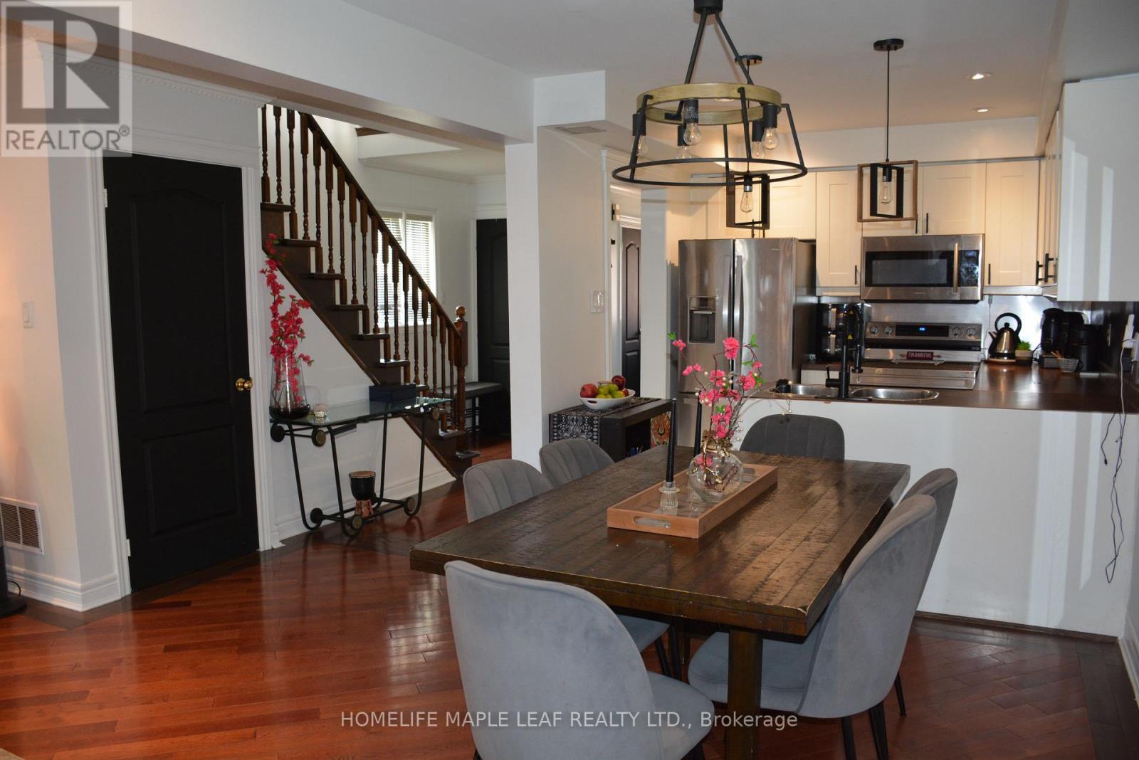 29 STONEBRIAR DRIVE - 10