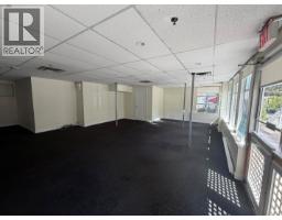 105c & 106c 4390 Gallant Avenue, North Vancouver, BC V7G1L2 Photo 7