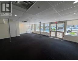 105c & 106c 4390 Gallant Avenue, North Vancouver, BC V7G1L2 Photo 8