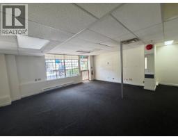 105c & 106c 4390 Gallant Avenue, North Vancouver, BC V7G1L2 Photo 9