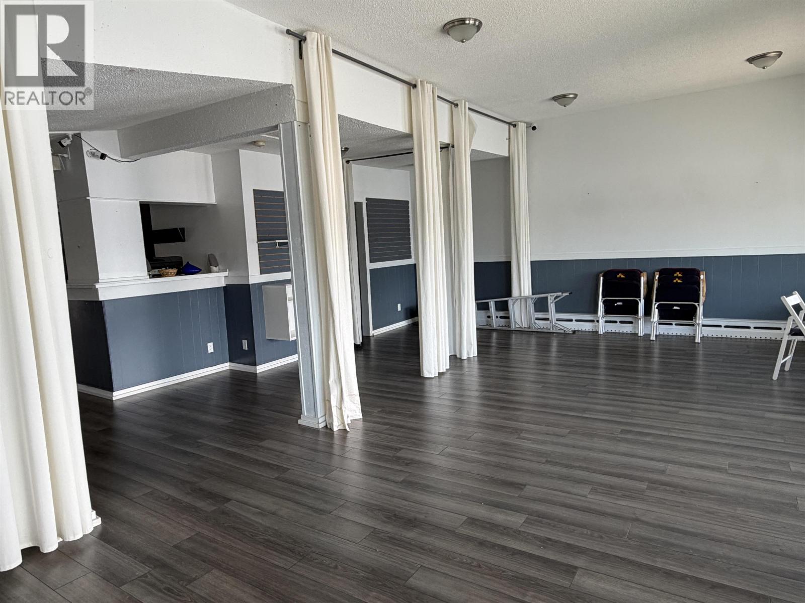 418 MARINE DRIVE, Gibsons