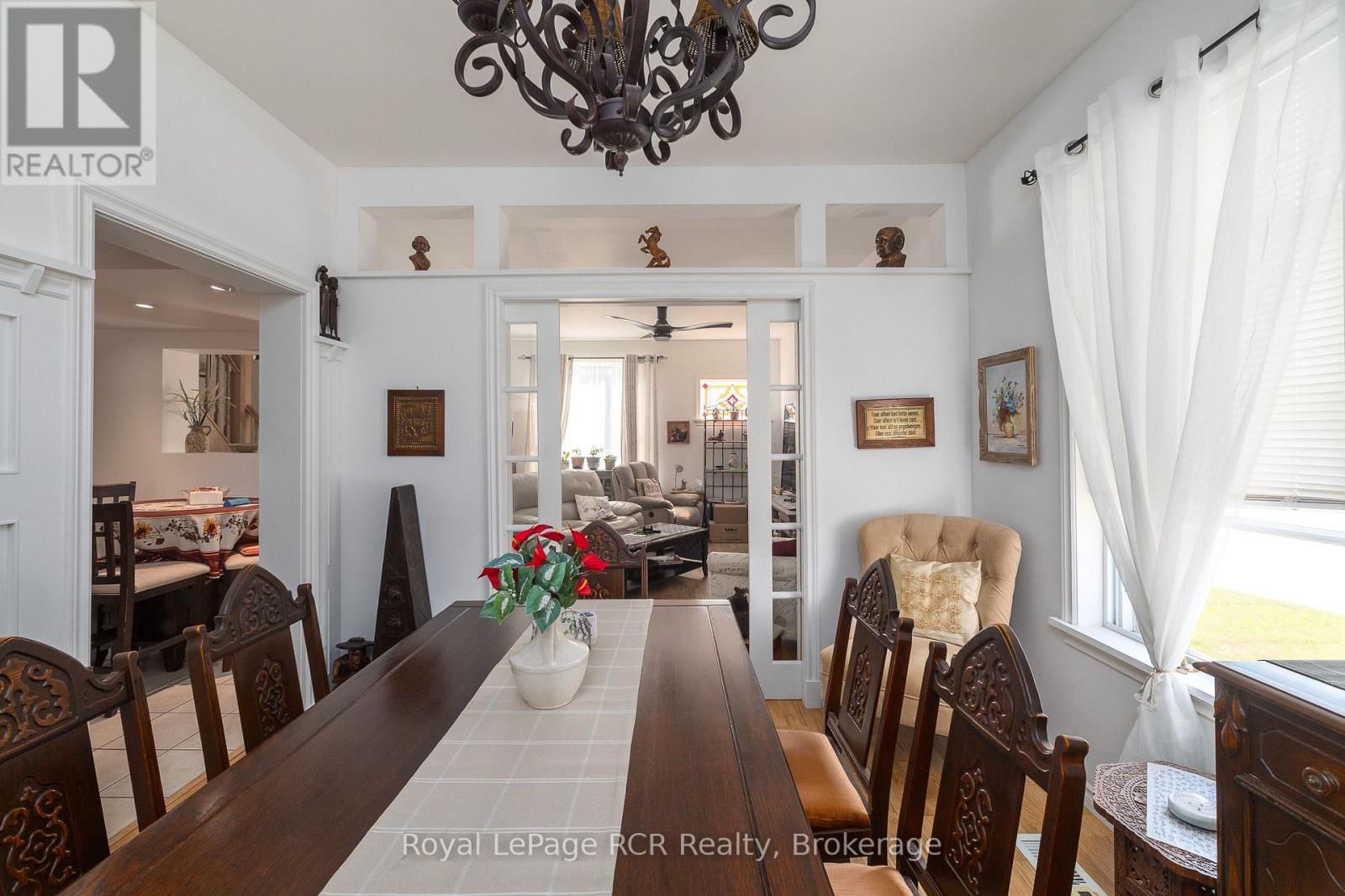 1218 1ST AVENUE W - 16