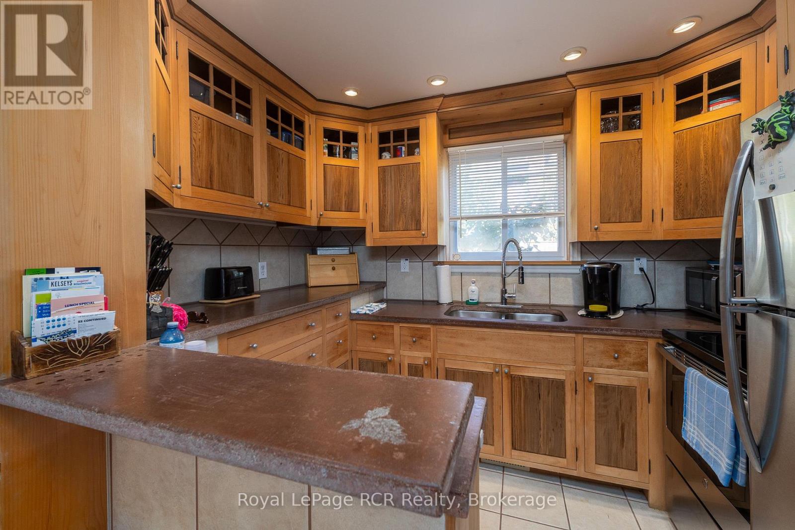 1218 1ST AVENUE W - 18
