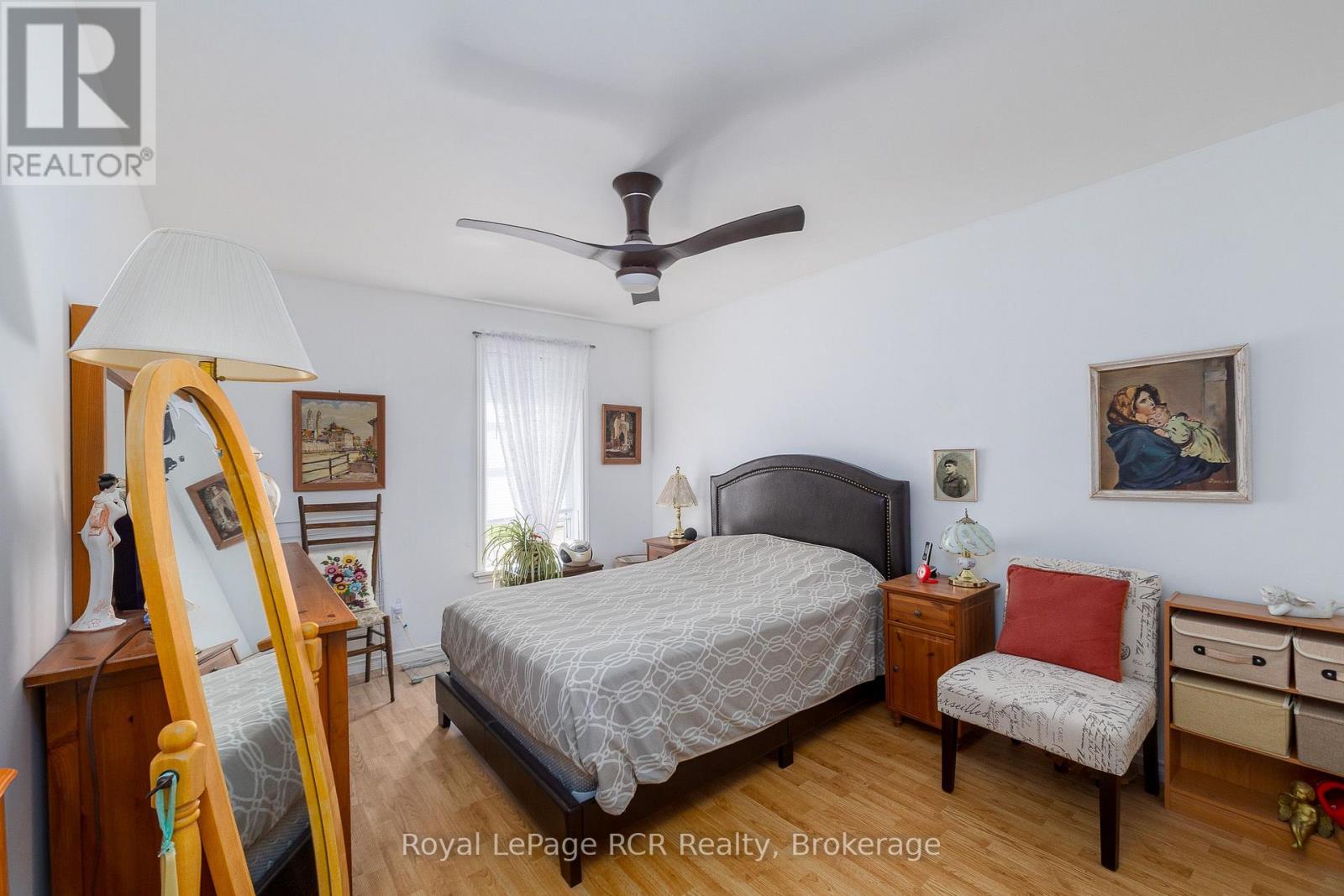 1218 1ST AVENUE W - 34