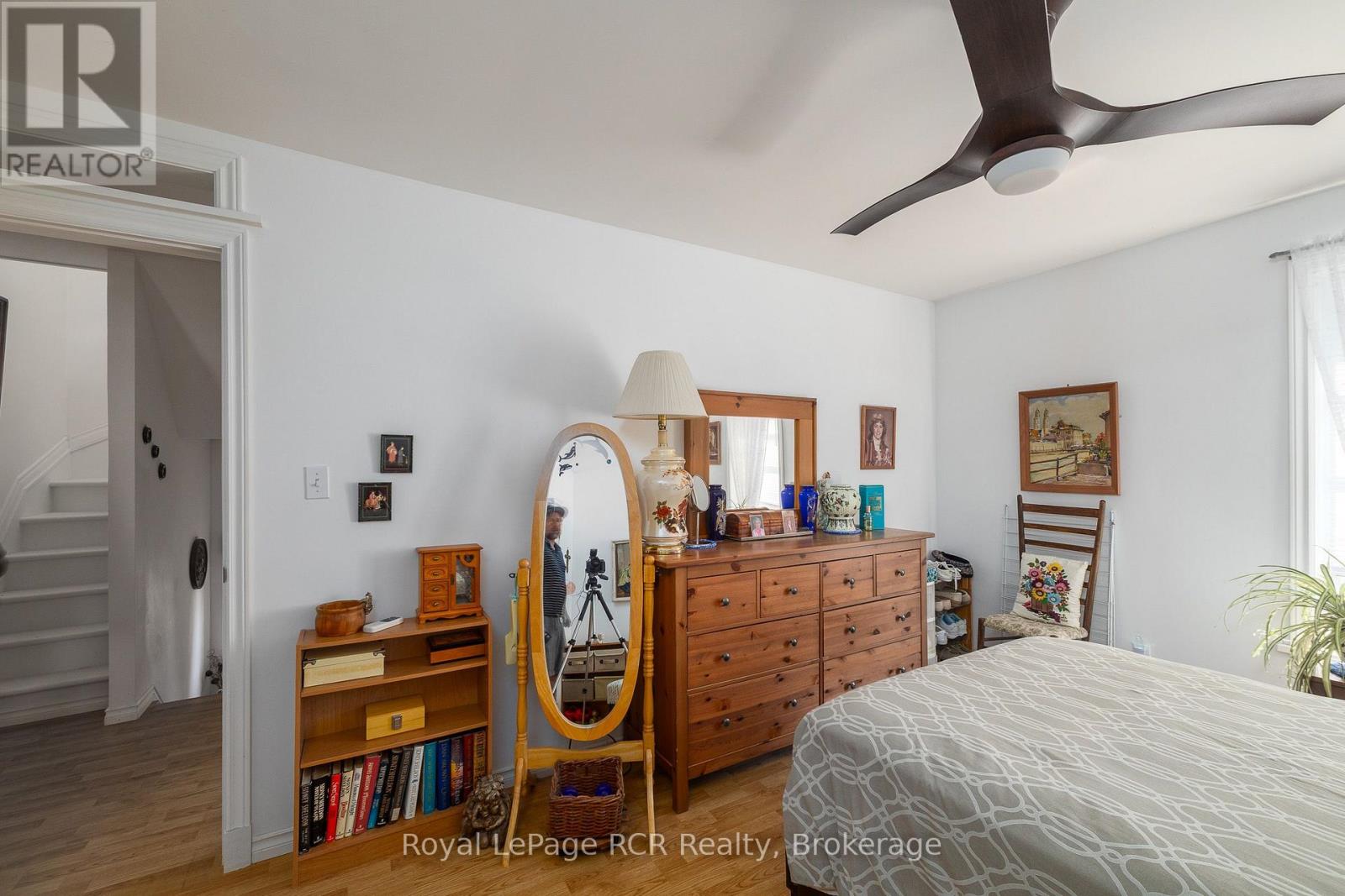 1218 1ST AVENUE W - 36