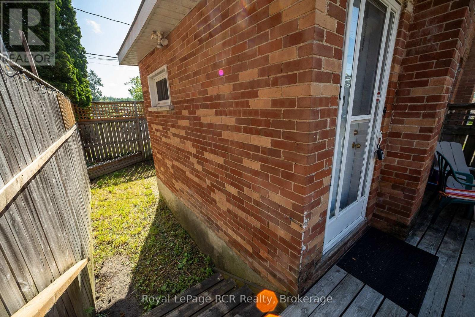 1218 1ST AVENUE W - 45