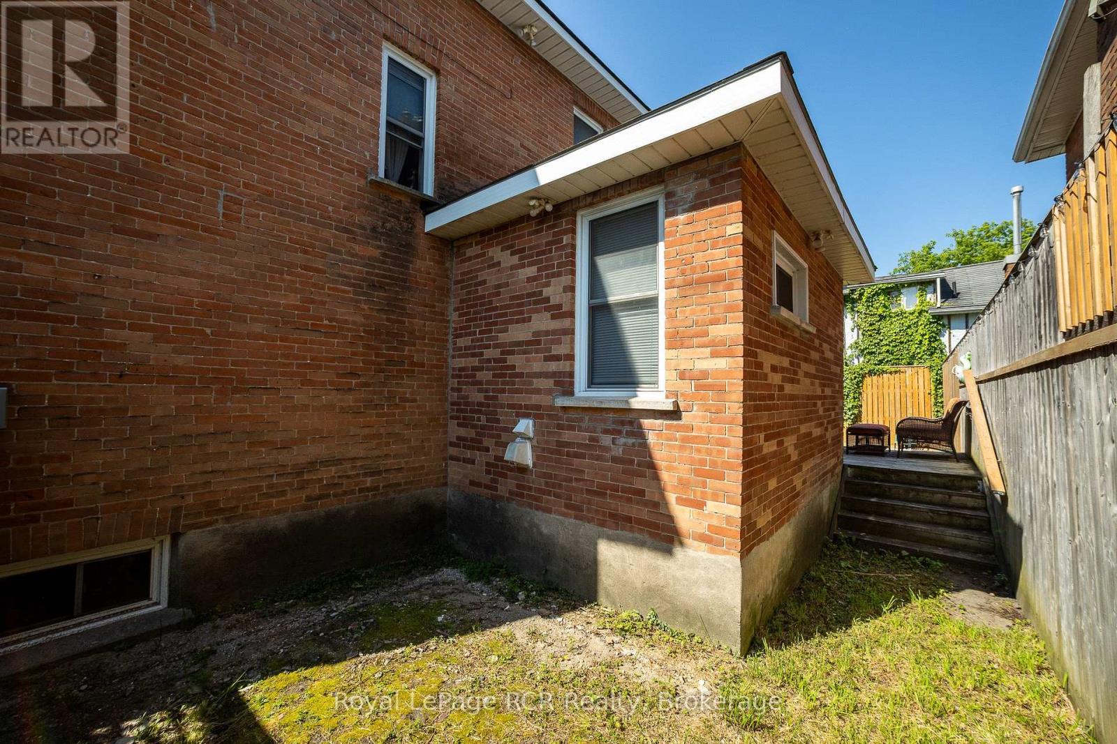 1218 1ST AVENUE W - 47