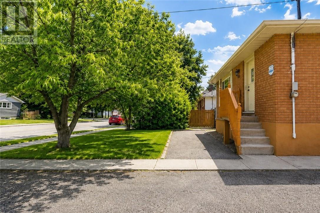 953 Auger Avenue - 41