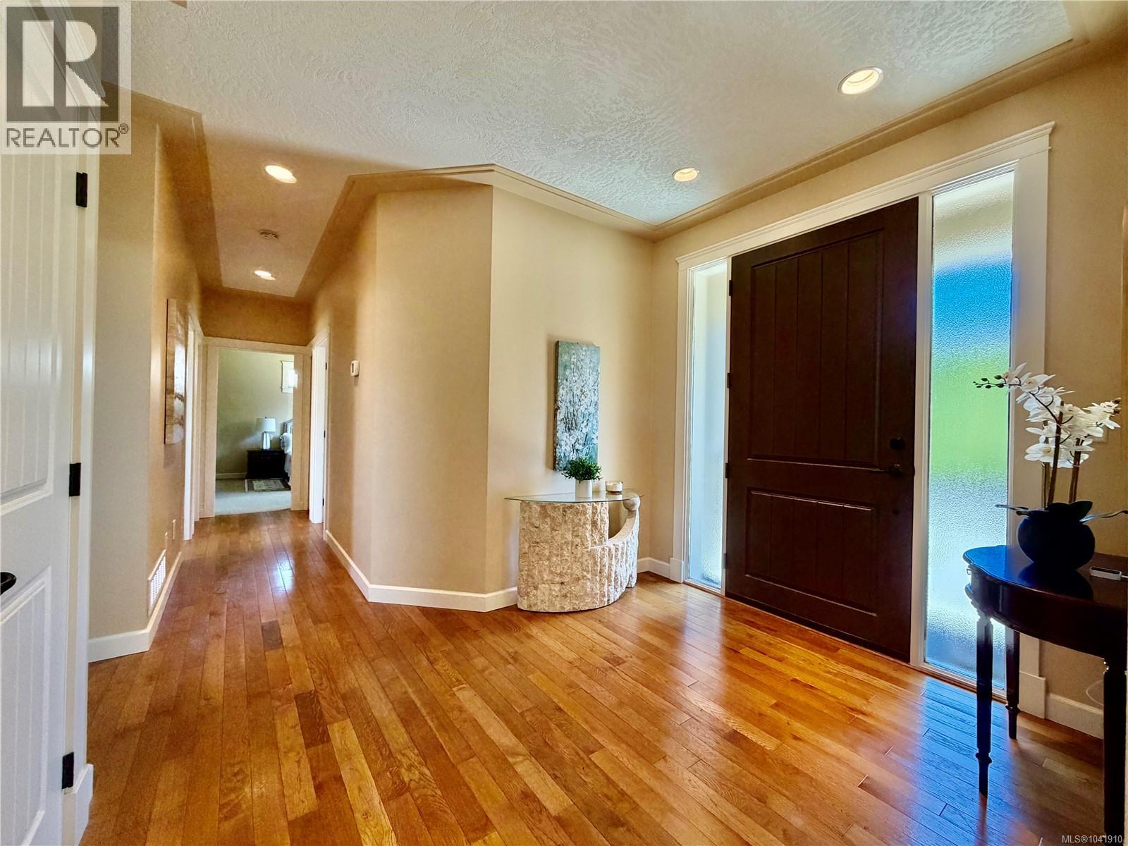 2964 Pickford Rd, Colwood