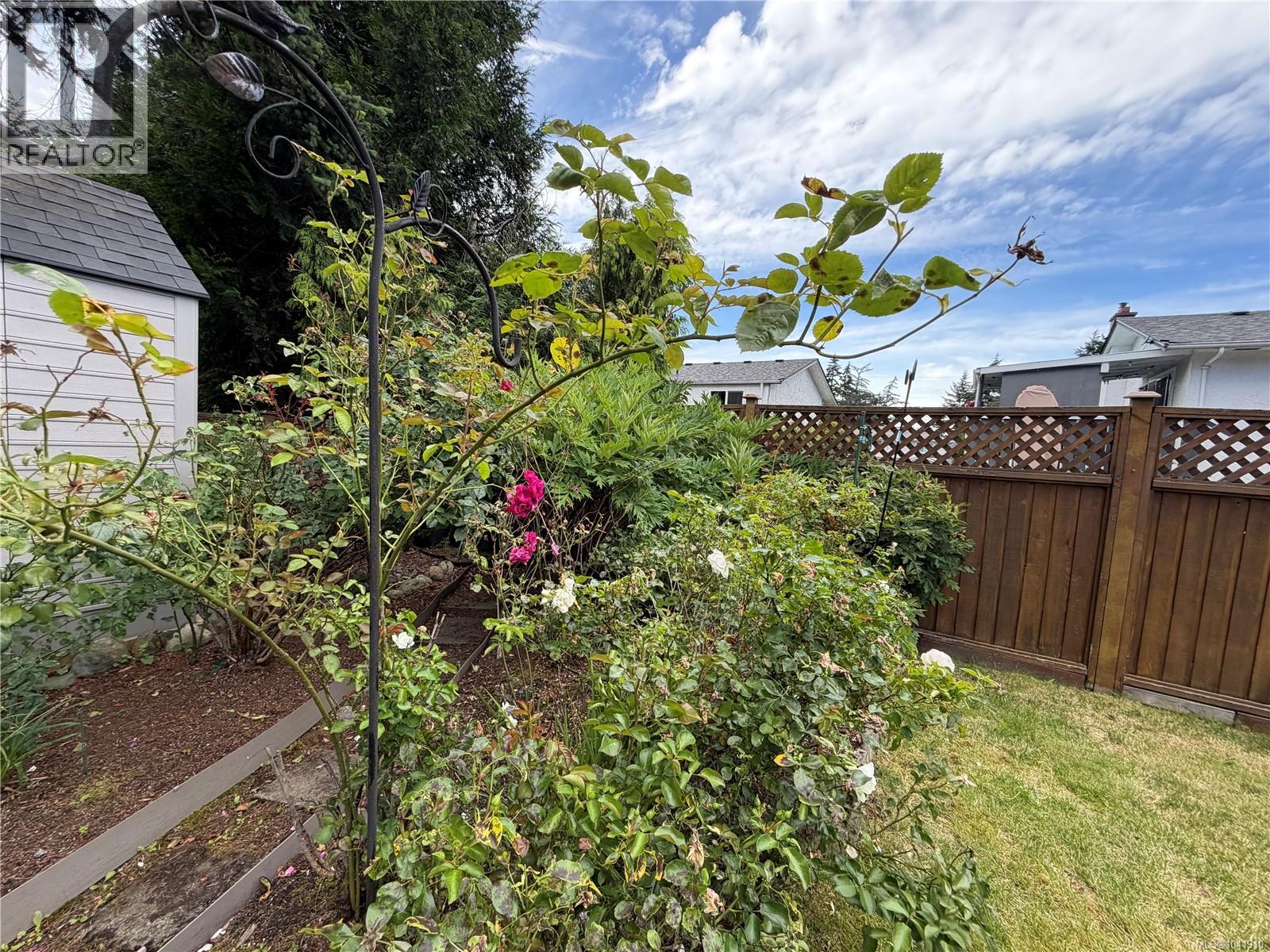 2964 Pickford Rd, Colwood