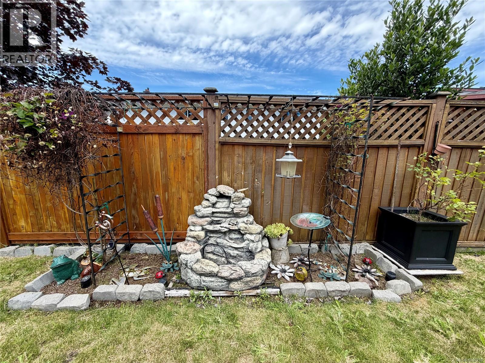 2964 Pickford Rd, Colwood