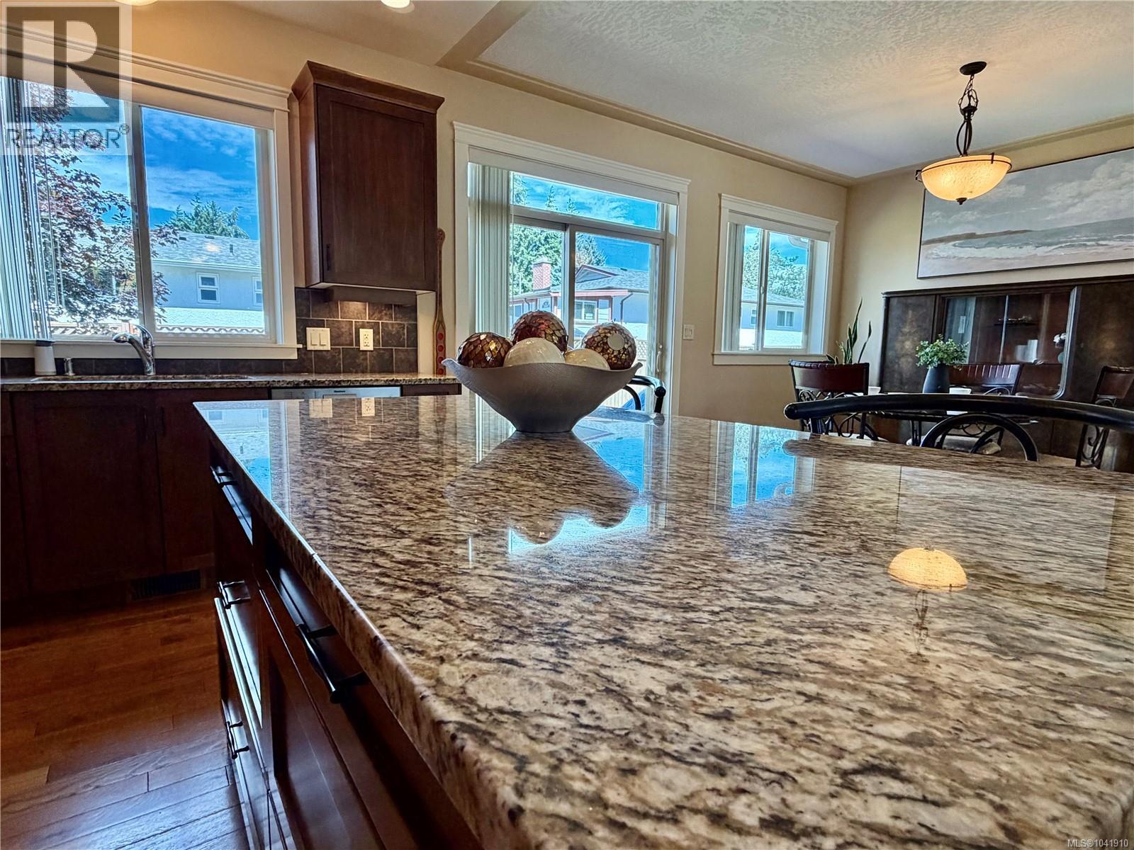 2964 Pickford Rd, Colwood