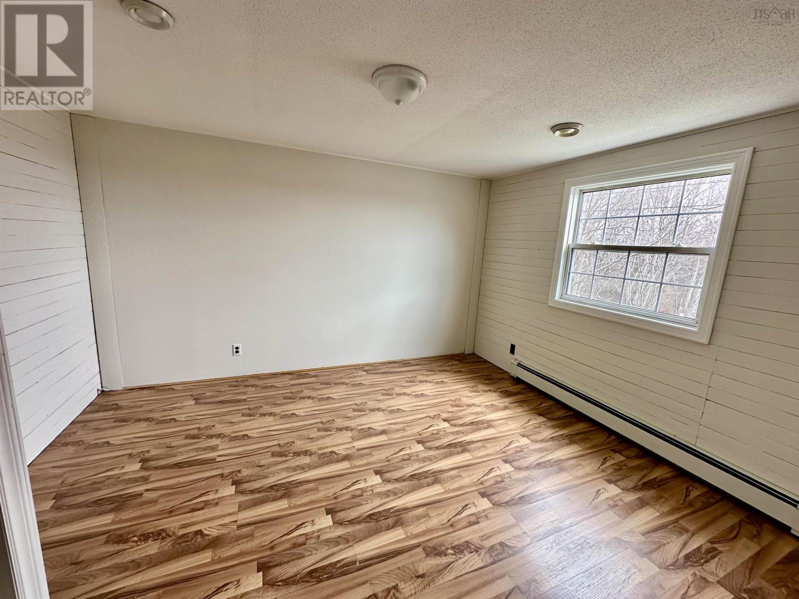 43 Oak Crescent - 10