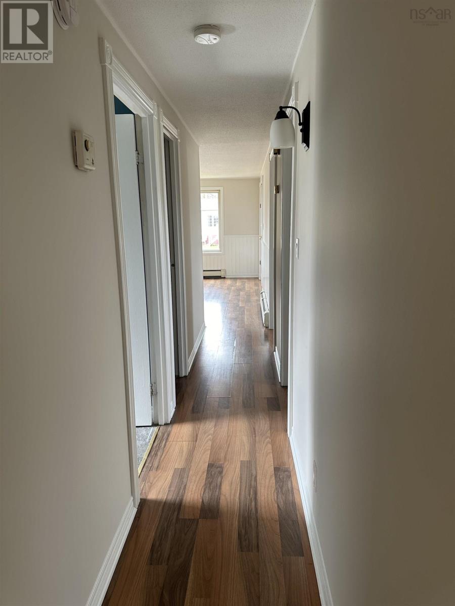43 Oak Crescent - 16